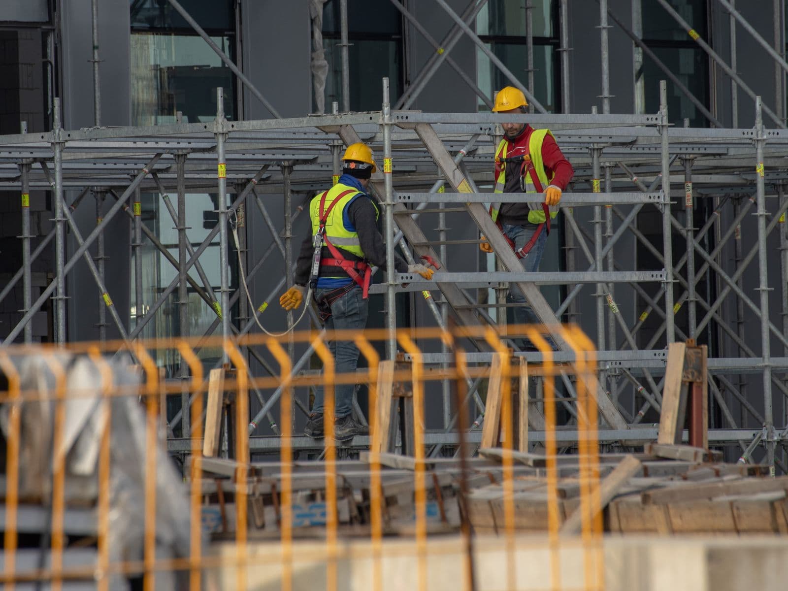 Contractors market research